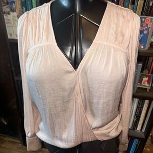 Evereve Braeve blush pink billowy v-neck ethereal shirt